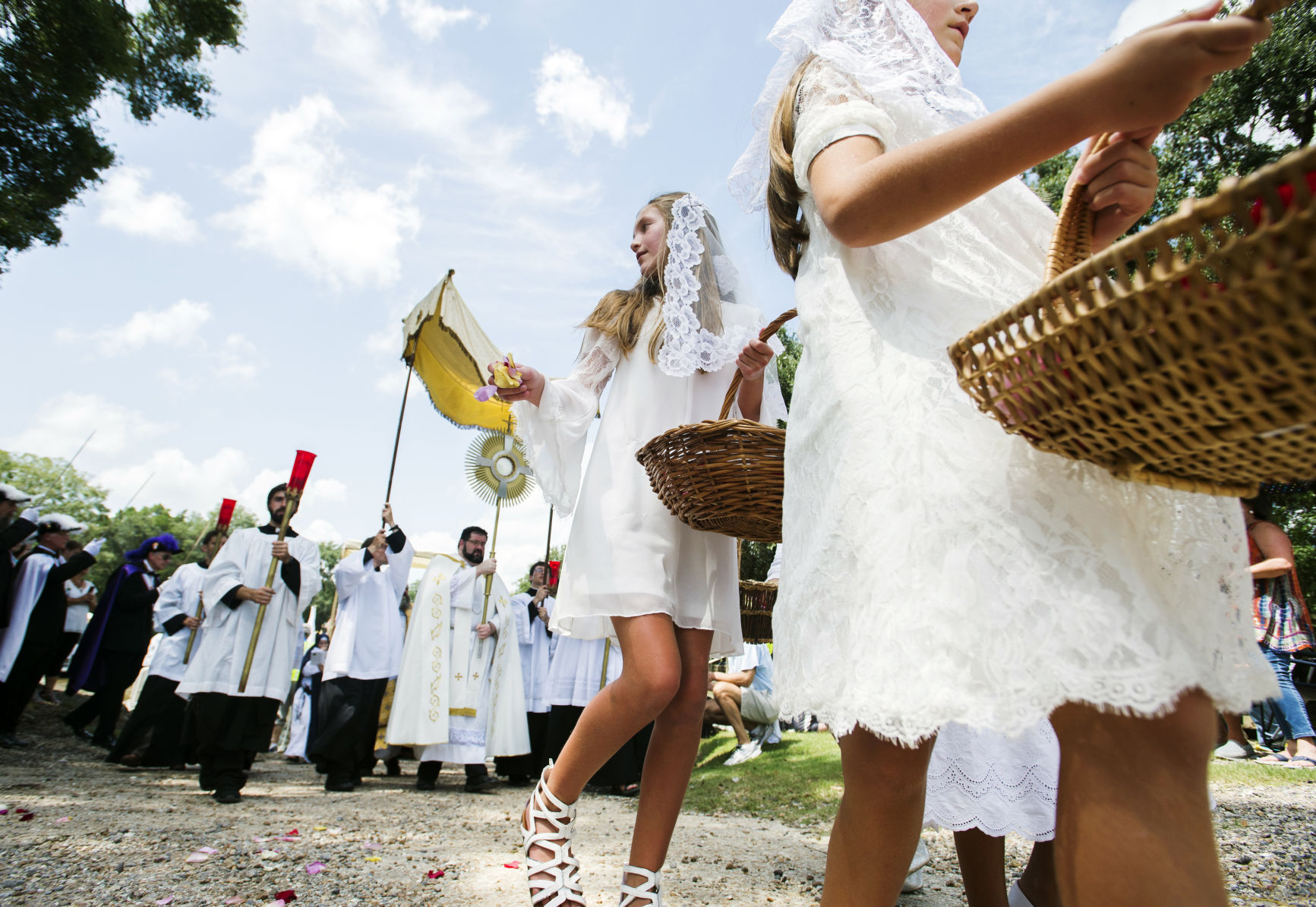 ACA.eucharisticprocession035.081618